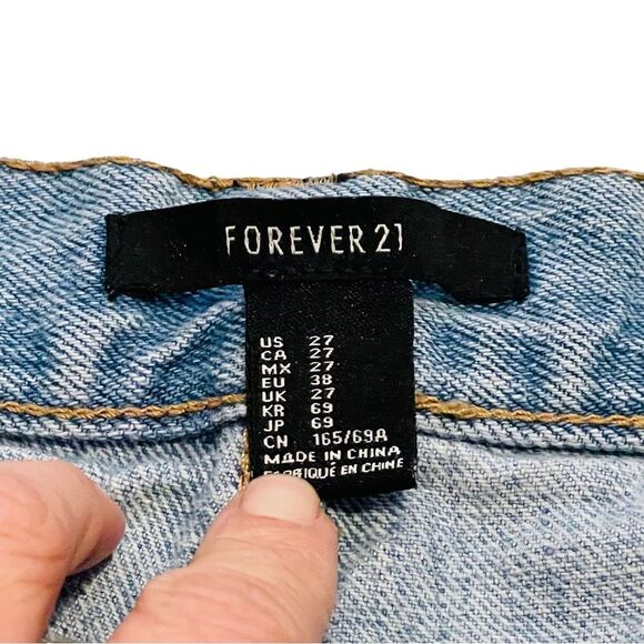 Forever 21 Stars and Stripes American Flag Denim Cutoff Shorts - Size 27 - Picture 7 of 13